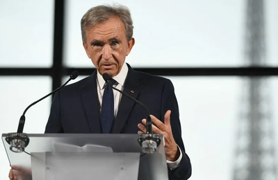 Câu trả lời đanh thép của tỷ phú Bernard Arnault trước những cáo buộc "vô lý"