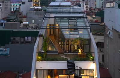 Tuyển tập nhà ống Việt Nam đặc sắc trên ELLE Decoration