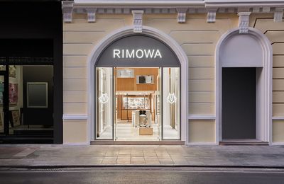 RIMOWA khai trương cửa hàng mới sang trọng bắt mắt tại Tràng Tiền - Hà Nội