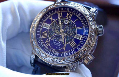 Patek Philippe Sky Moon Tourbillon Ref. 6002 mang vẻ đẹp của bầu trời đêm huyền bí