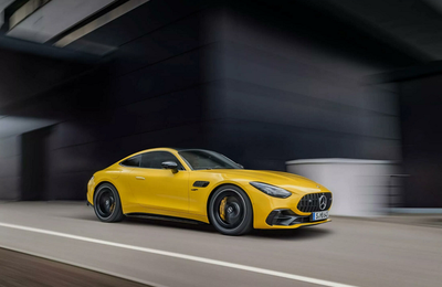 Trải nghiệm cảm giác lái đầy phấn khích cùng xe thể thao Mercedes-AMG GT 43 Coupé