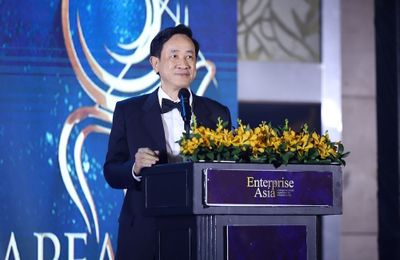 "Nhìn vào lãnh đạo, có thể biết được phần nào văn hoá kinh doanh của doanh nghiệp đó!"