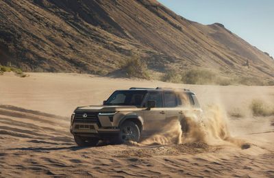 'Mãnh tướng' SUV Lexus GX 2024 hạng sang tái xuất với trái tim tăng áp kép