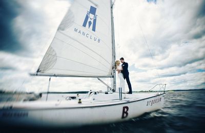 Sự hấp dẫn của du thuyền và phẩm chất của quý ông đích thực