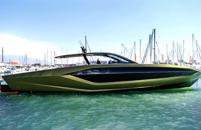 Hé lộ nội thất trên siêu "xe" mặt nước Tecnomar for Lamborghini 63