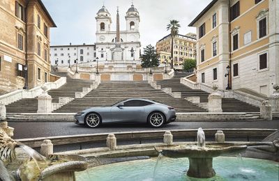 Ferrari Roma - phong cách La Nouva Dolce Vita của lối sống tận hưởng