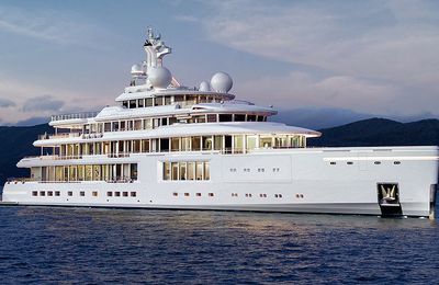 Benetti LUMINOSITY - siêu du thuyền với số phận “lận đận”