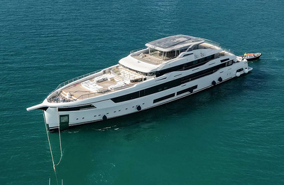 Logica Yachts cho hạ thủy thành công siêu du thuyền mới nhất - Logica 59