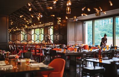 Khai trương The Straits Kitchen & Bar - Sedona Suites; Đại tiệc cua nồi đất tại Hôtel Des Arts