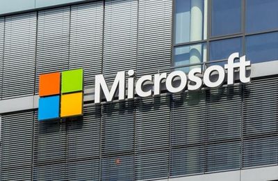 Microsoft đầu tư 1,5 tỉ USD vào công ty AI G42 để tăng tốc phát triển trí tuệ nhân tạo