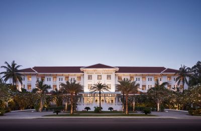 Trải nghiệm hoàng gia giữa lòng di sản cùng khách sạn Raffles Grand Hotel d'Angkor