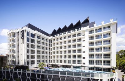 Tận hưởng phong cách sống hiện đại tại khách sạn TRIBE Phnom Penh