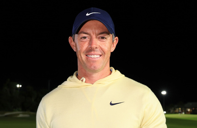 Gạt bóng "thần sầu" tại The Match 9, McIlroy mang về 2,4 triệu USD cho quỹ từ thiện