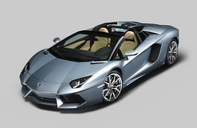 Nhìn lại những cột mốc lịch sử của dòng xe Lamborghini Aventador