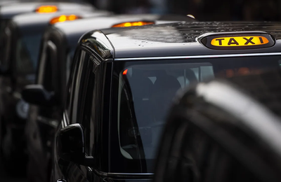 Uber và taxi Black Cab London bắt tay hợp tác sau nhiều năm đối đầu