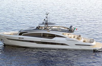 Chiêm ngưỡng du thuyền Pershing GTX116 đang trong quá trình hoàn thiện tại Italy