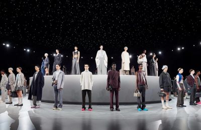 Dior Nam Thu-Đông 2024: Sự tôn vinh nghệ thuật múa ba lê và Haute Couture