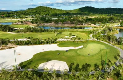 Chiêm ngưỡng sân golf đẹp bậc nhất Phú Quốc - Eschuri Vung Bau Golf
