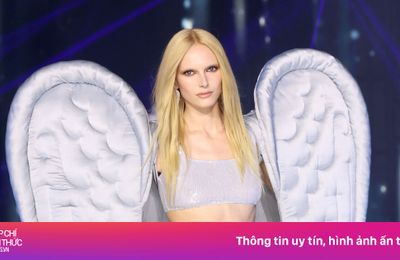 Cô gái chuyển giới đầu tiên giành giải Người mẫu của năm