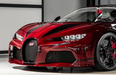 Đại gia tuổi Thìn sẽ thích chiếc Bugatii Chiron này: Vỏ carbon chuyển màu, thêm cửa sổ trời tốn hơn 1,5 tỷ đồng