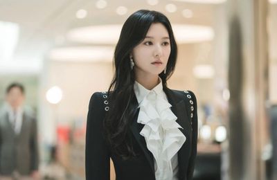 Thời trang "nữ tài phiệt" đầy quyền lực của Kim Ji Won trong "Queen of Tears"