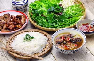 Michelin gợi ý cách thưởng thức các món ngon Việt Nam