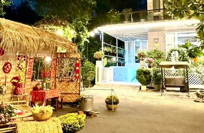 Biệt thự 10 tỷ của Trịnh Kim Chi lộng lẫy cỡ nào dịp Tết?