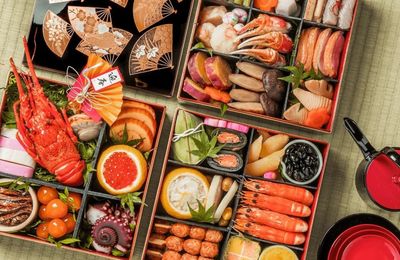 Những món ăn "nhìn đã thèm" nhất định phải có trên mâm cỗ Tết của các quốc gia châu Á, người dân các nước ăn gì để cầu may?