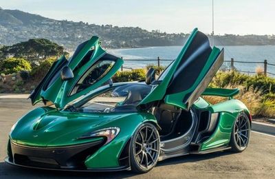 Pin của siêu xe McLaren P1 bằng giá một chiếc Porsche 911