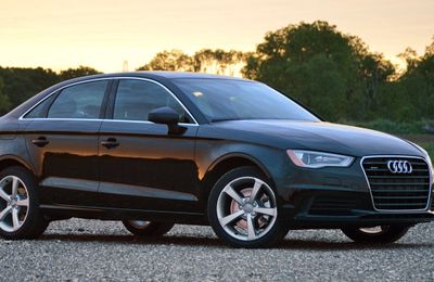 Mẫu xe Audi A3 2025 đổi mới thiết kế với đèn pha tùy chỉnh, Rivian ra mắt xe điện R3 và R3X
