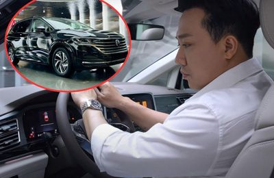 Trấn Thành tậu MPV Volkswagen Viloran, độ thêm trang bị đúng chuẩn ‘xe chủ tịch’