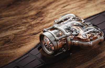 Những chiếc đồng hồ đẳng cấp có giá trên 100.000 USD chỉ dành cho giới siêu giàu
