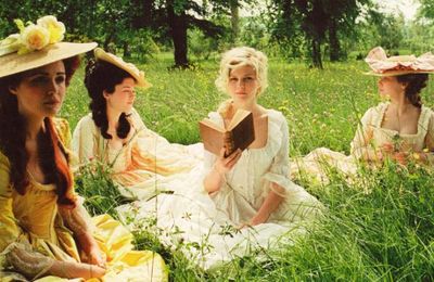 9 bộ phim Âu Mỹ là “tượng đài” thời trang điện ảnh