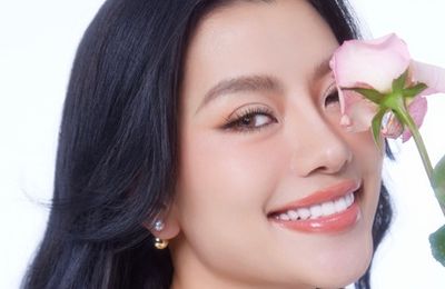 Á hậu Hoàng Nhung khoe nhan sắc ngọt ngào nhân tuổi mới