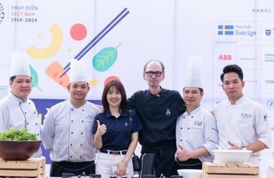 Niềm đam mê ẩm thực Việt của đầu bếp nổi tiếng Erik Videgård tại "Hương vị Thụy Điển - Quà chiều"
