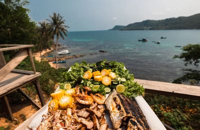 Tôi ngắm hoàng hôn, ăn bún quậy tại nơi hoang sơ ẩn mình của Phú Quốc