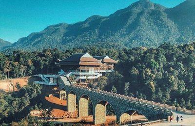 Yên Tử của Việt Nam lên Tạp chí Pháp: "Không chỉ là ngọn núi, nơi đây có cuộc hành trình xuyên thời gian"