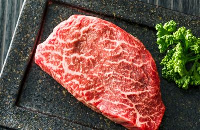 Sự thật về bò “Wagyu” và “Kobe” qua góc nhìn của Michael Coggins