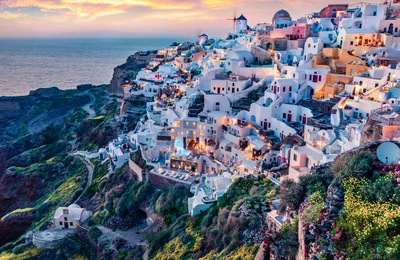 Kinh nghiệm khám phá đảo thiên đường Santorini Hy Lạp