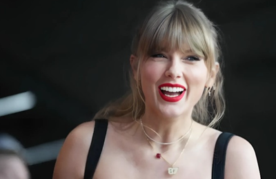 Kiểu vòng mà Taylor Swift, Hailey Bieber cùng đeo