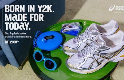 "Đập hộp" thiết kế ASICS đang làm mưa làm gió trong tủ đồ thời trang của giới fashionista
