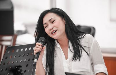 Phương Thanh, Bằng Kiều tập luyện trước thềm live concert Đóa Hồng Gai tại Hà Nội