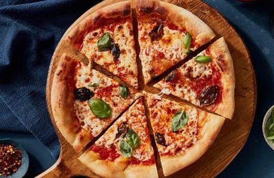 Những điều thú vị về lịch sử chiếc Pizza