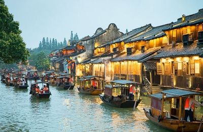 Ngất ngây trước vẻ đẹp của cổ trấn nghìn năm tuổi ở Trung Quốc