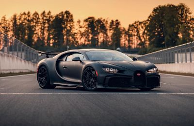 Đặc quyền của giới siêu giàu chơi Bugatti: Hãng tính xây cả trạm xăng tại nhà cho khách nếu xe xăng bị cấm