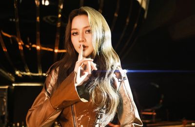Thiều Bảo Trang comeback cùng 4 nghệ sĩ Vpop