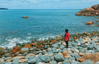 Hè này 'lạc lối' tại bãi biển đẹp như phim ảnh ở Quy Nhơn