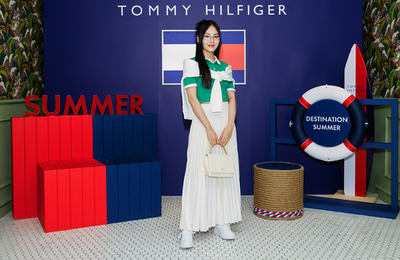 Hoa hậu Mai Phương chiếm trọn sức hút với phong cách Preppy tại Malaysia