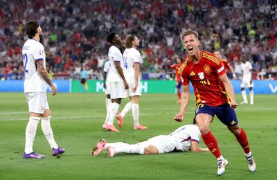 Tây Ban Nha cứu cả EURO 2024