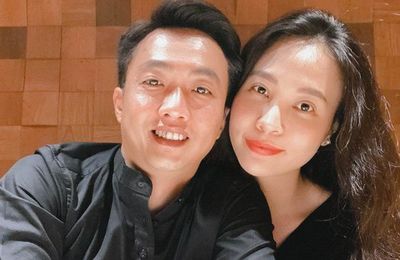 Vợ chồng Cường Đô La cùng lúc có động thái lạ trên MXH